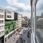 아파트 Europacentrum 2 *